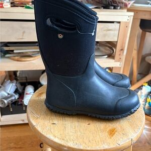Bogs Kids Black Neoprene Boots